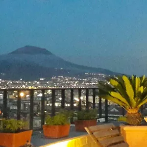 https://a-wonderful-penthouse-in-naples-by-claudia.hotels-amalfi.com